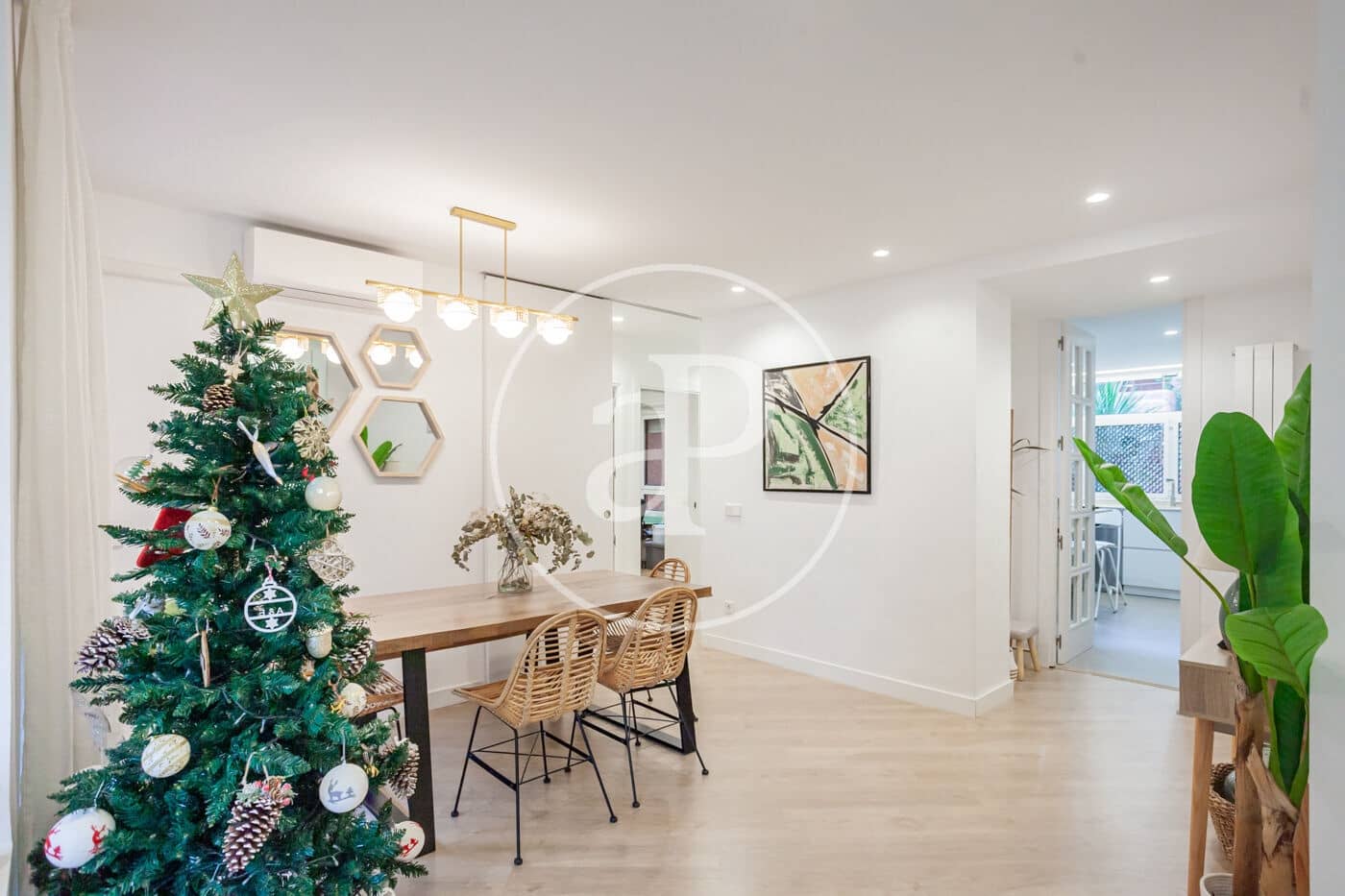 Apartamento de 3 habitaciones en Pozuelo de Alarcón en venta con piscina - 850.000 € (Ref: 9494656)