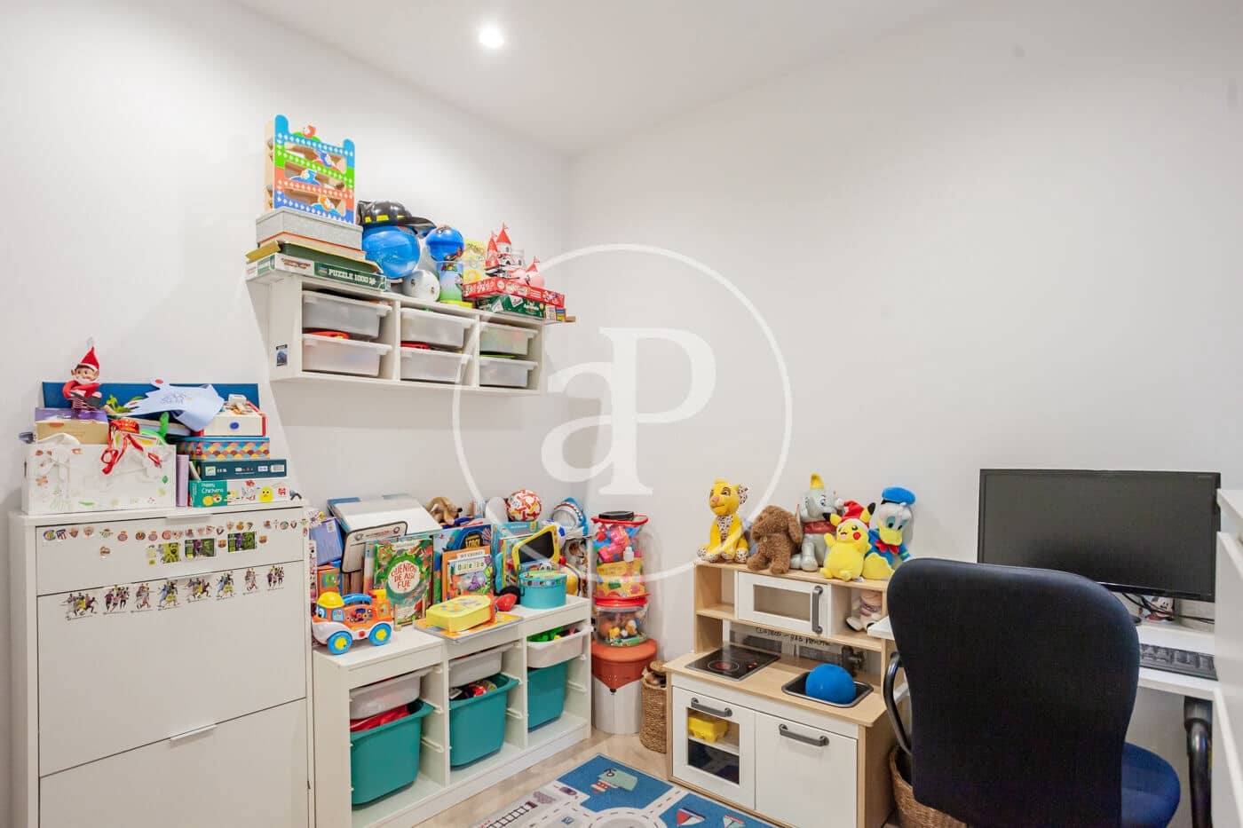 Apartamento de 3 habitaciones en Pozuelo de Alarcón en venta con piscina - 850.000 € (Ref: 9494656)