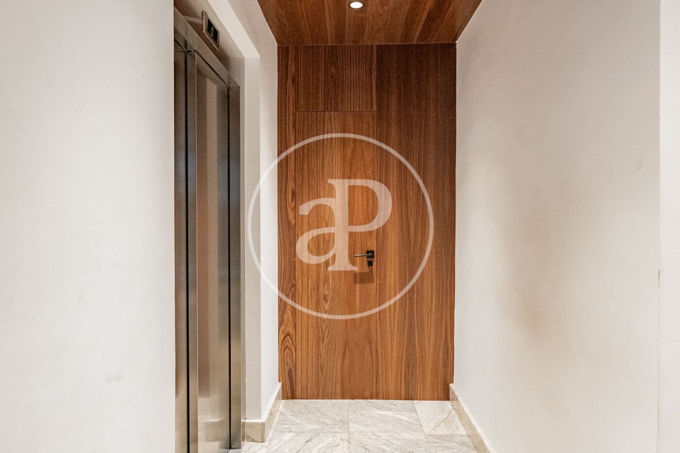 1 bedroom Apartment for sale in Madrid city - € 850,000 (Ref: 9494657)