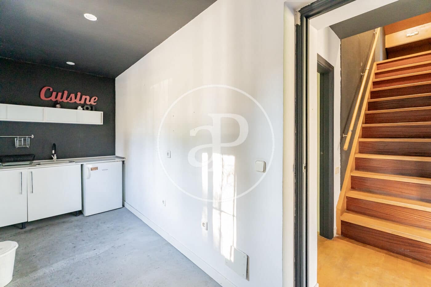 3 bedroom Villa for sale in Pozuelo de Alarcon - € 695,000 (Ref: 9494659)