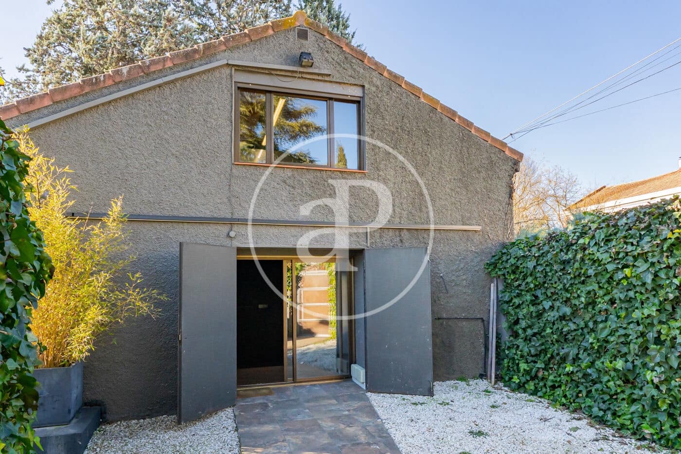 3 bedroom Villa for sale in Pozuelo de Alarcon - € 695,000 (Ref: 9494659)