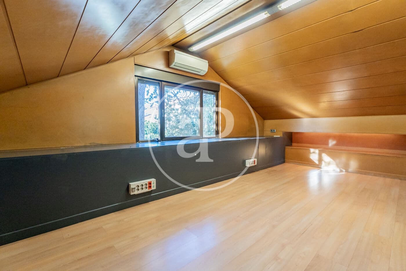 3 bedroom Villa for sale in Pozuelo de Alarcon - € 695,000 (Ref: 9494659)