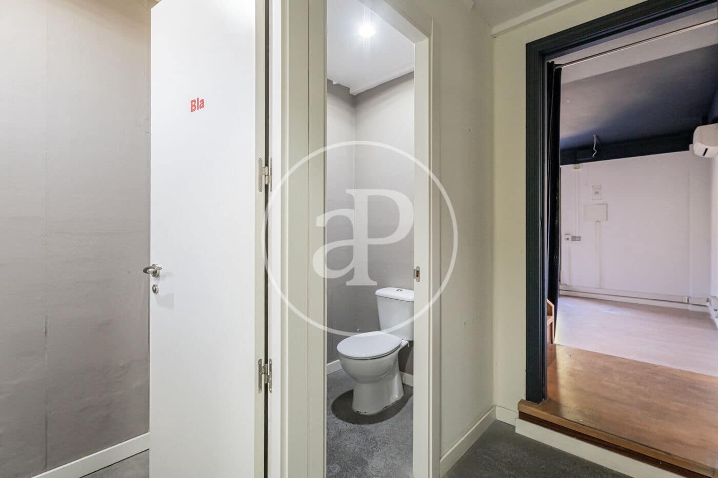 3 bedroom Villa for sale in Pozuelo de Alarcon - € 695,000 (Ref: 9494659)