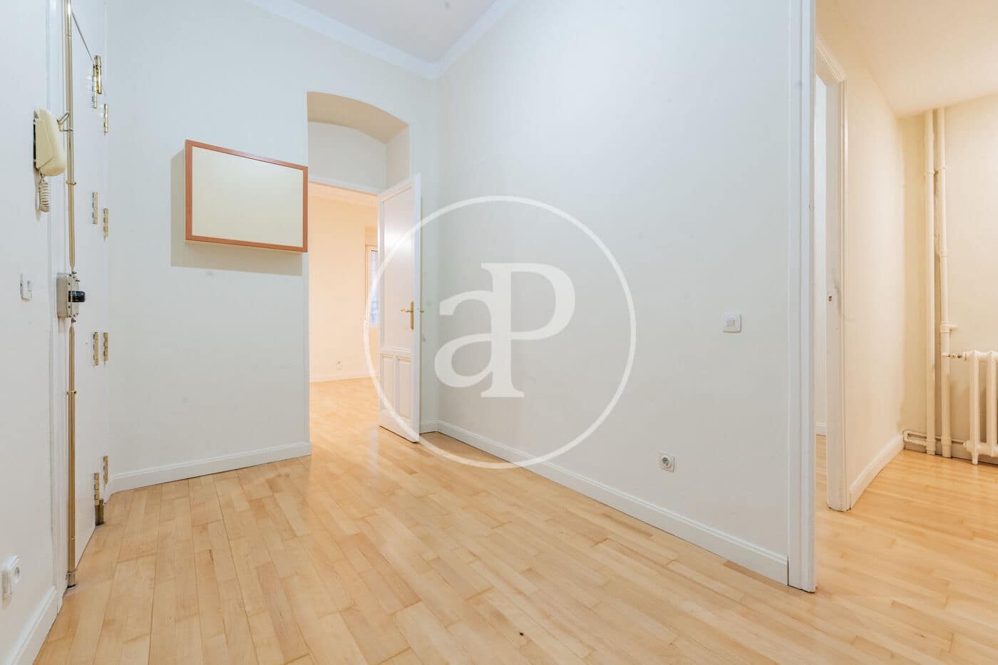 4 bedroom Apartment for sale in Madrid city - € 1,750,000 (Ref: 9497196)