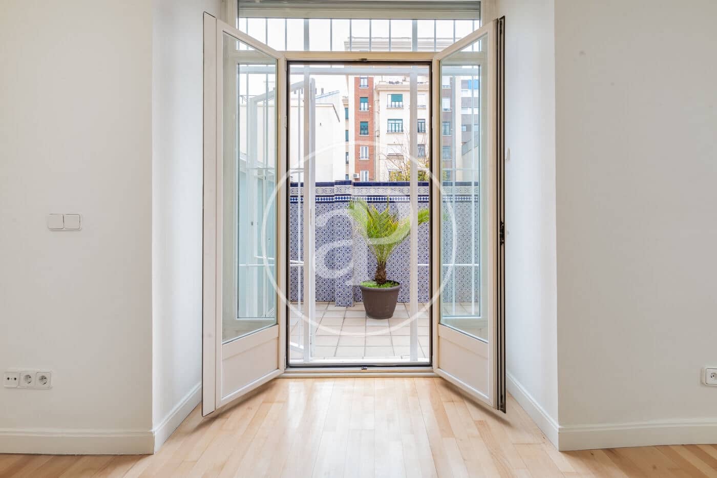 4 bedroom Apartment for sale in Madrid city - € 1,750,000 (Ref: 9497196)