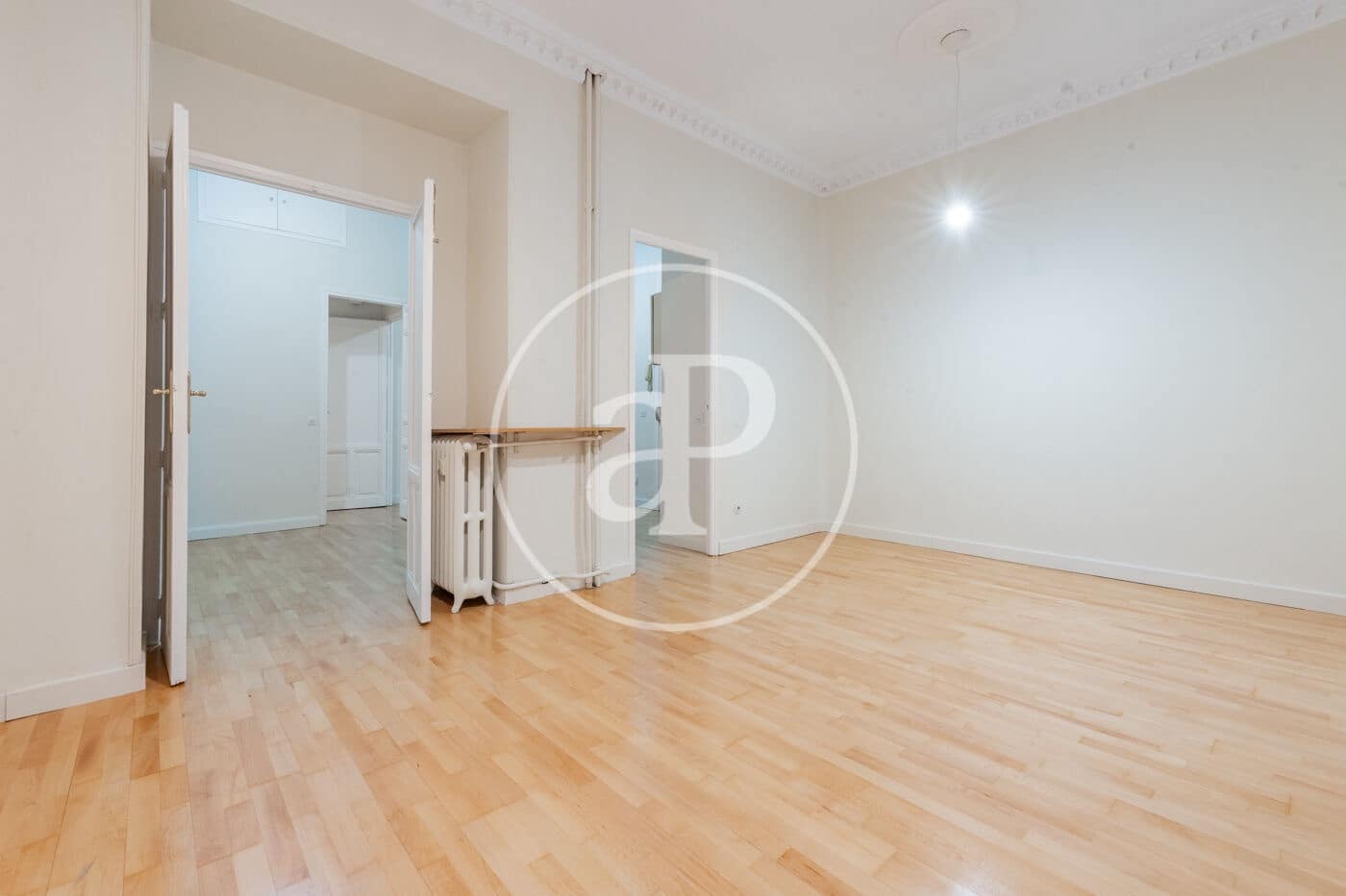 4 bedroom Apartment for sale in Madrid city - € 1,750,000 (Ref: 9497196)