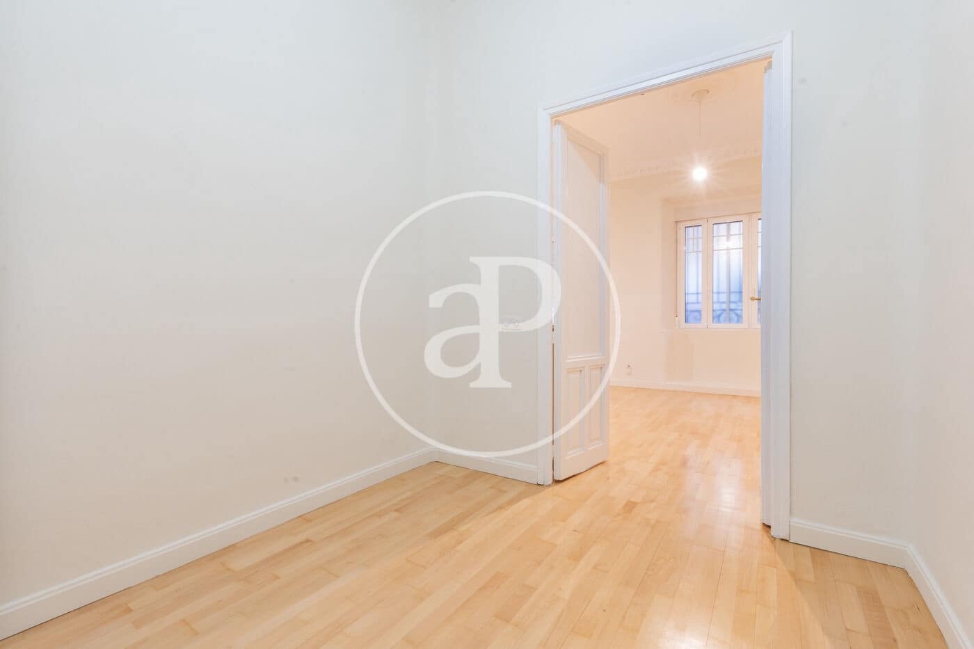 4 bedroom Apartment for sale in Madrid city - € 1,750,000 (Ref: 9497196)