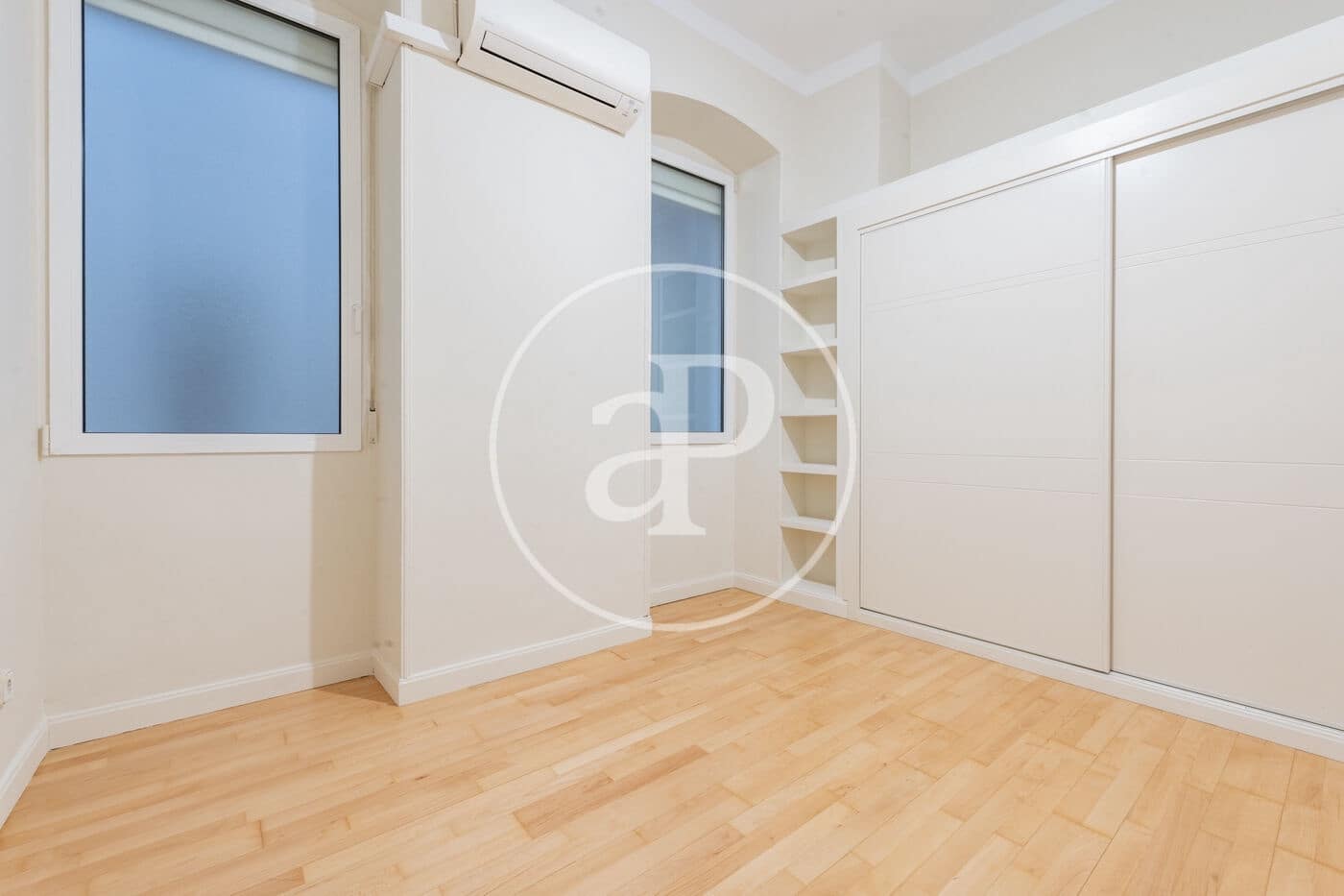 4 bedroom Apartment for sale in Madrid city - € 1,750,000 (Ref: 9497196)