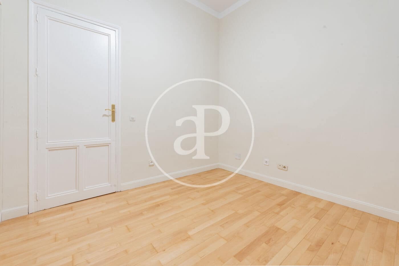 4 bedroom Apartment for sale in Madrid city - € 1,750,000 (Ref: 9497196)