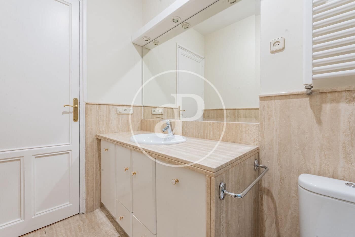 4 bedroom Apartment for sale in Madrid city - € 1,750,000 (Ref: 9497196)