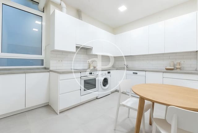 4 makuuhuone Huoneisto myytävänä paikassa Lista, Madrid kaupunki - 1 670 000 € (Ref: 9497196)