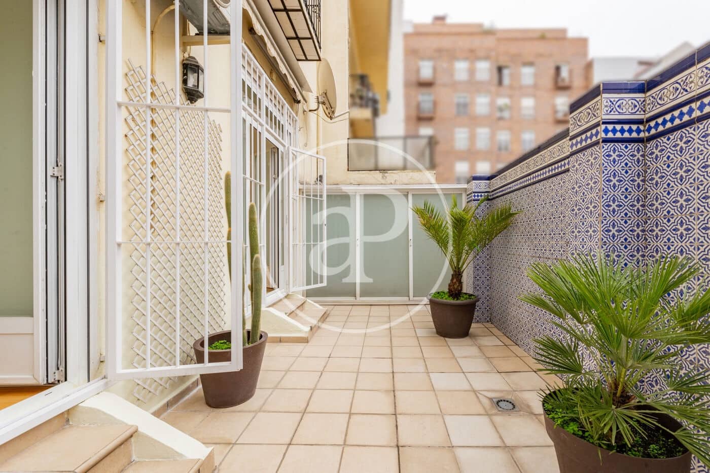 4 soveværelse Lejlighed til salg i Madrid by - € 1.580.000 (Ref: 9497196)