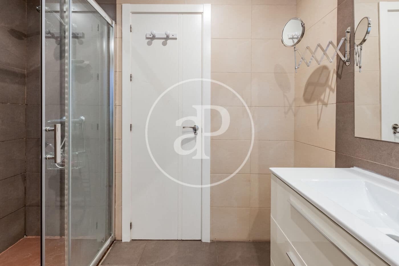 3 bedroom Apartment for sale in Madrid city - € 800,000 (Ref: 9497198)