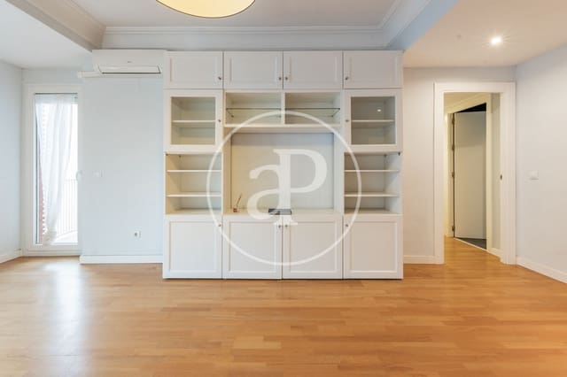 Apartamento de 3 habitaciones en Argüelles, Madrid ciudad en venta - 800.000 € (Ref: 9497198)
