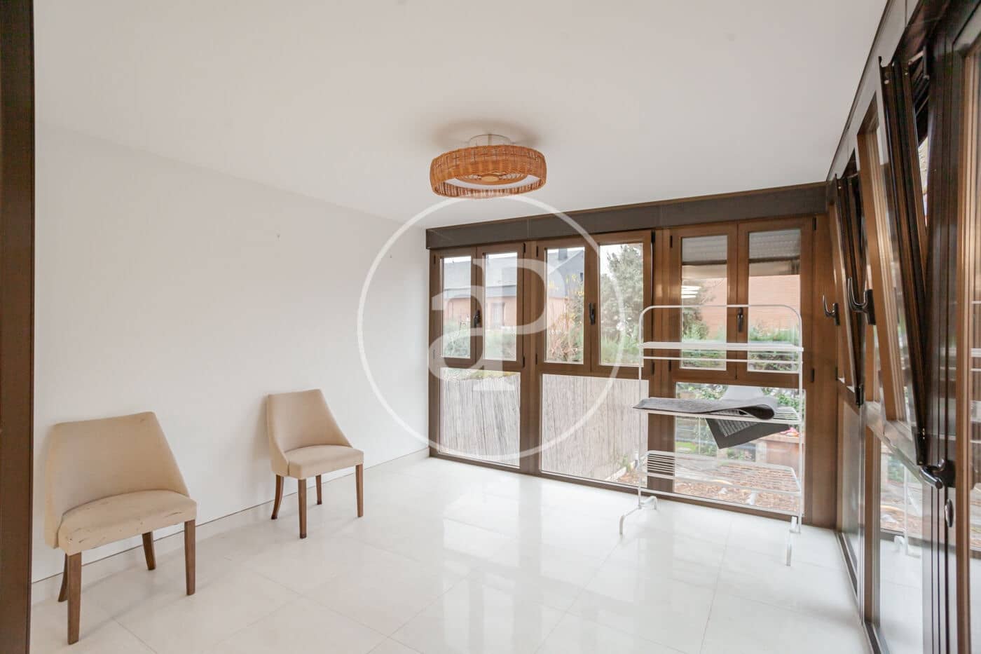 5 bedroom Villa for sale in Las Rozas de Madrid - € 927,000 (Ref: 9497199)