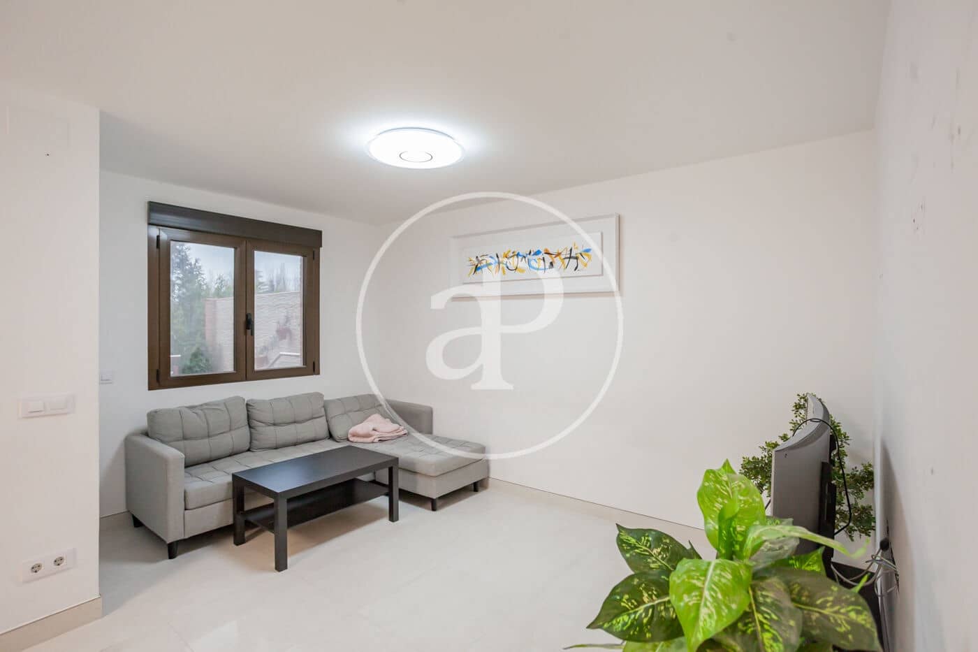 5 bedroom Villa for sale in Las Rozas de Madrid - € 927,000 (Ref: 9497199)