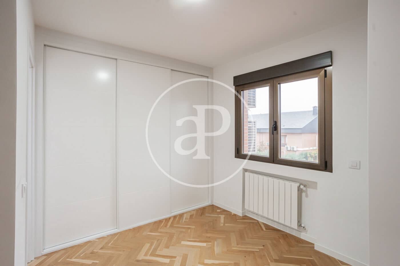 5 bedroom Villa for sale in Las Rozas de Madrid - € 927,000 (Ref: 9497199)