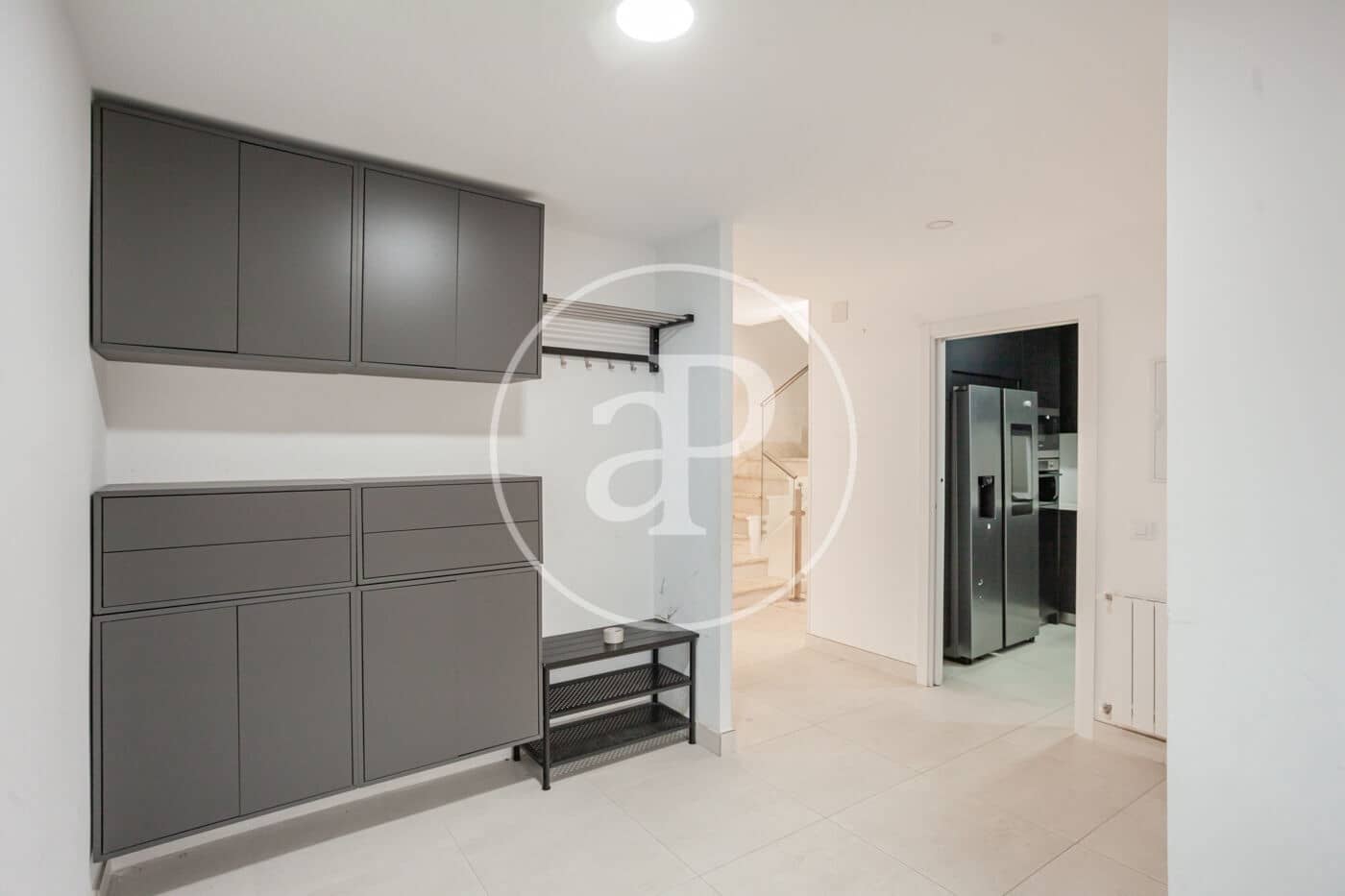 5 bedroom Villa for sale in Las Rozas de Madrid - € 927,000 (Ref: 9497199)