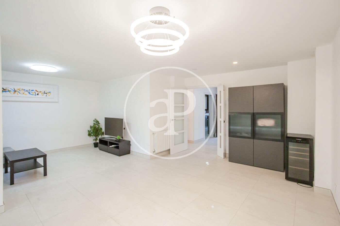 5 bedroom Villa for sale in Las Rozas de Madrid - € 912,000 (Ref: 9497199)