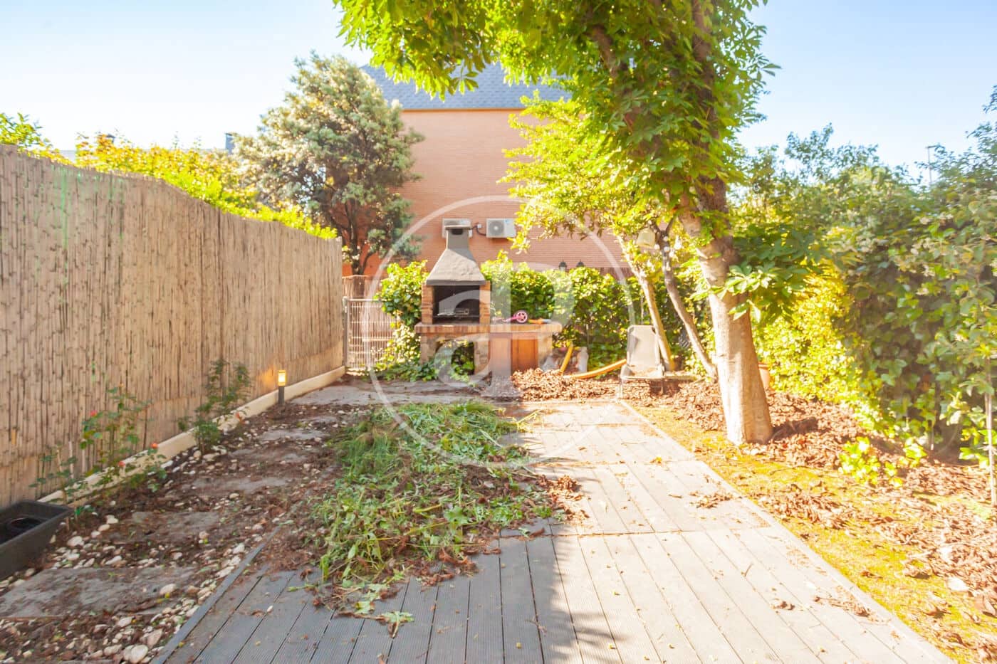 5 bedroom Villa for sale in Las Rozas de Madrid - € 912,000 (Ref: 9497199)
