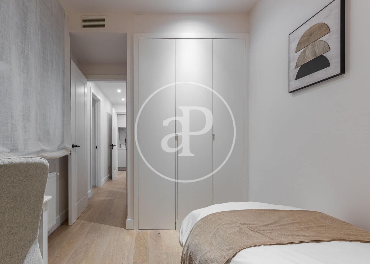 2 quarto Apartamento para arrendar em Madrid cidade com piscina - 3 450 € (Ref: 9497201)