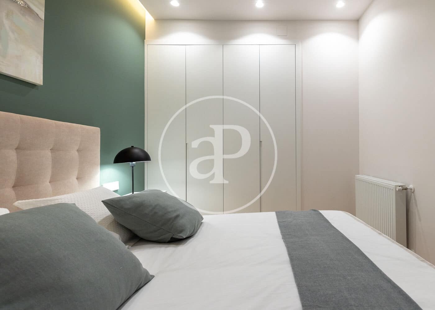 2 quarto Apartamento para arrendar em Madrid cidade com piscina - 3 450 € (Ref: 9497201)