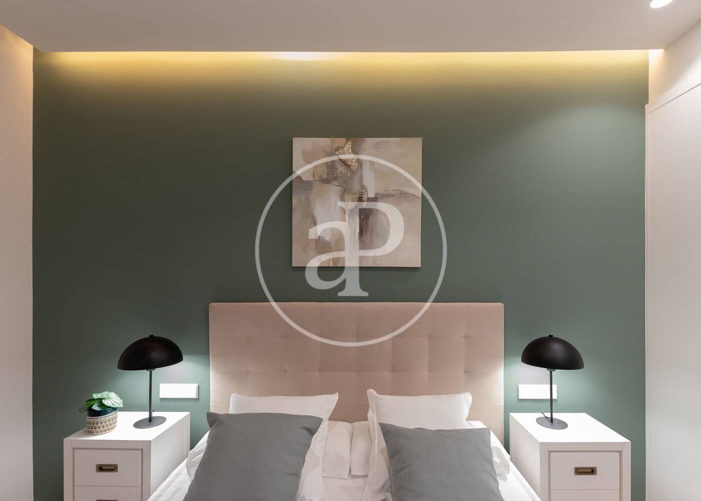 2 quarto Apartamento para arrendar em Madrid cidade com piscina - 3 450 € (Ref: 9497201)