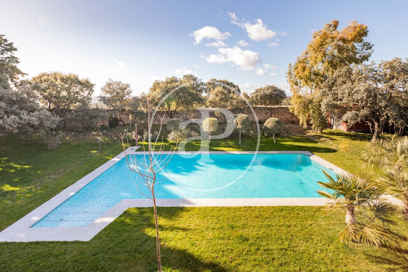5 soveværelse Villa til salg i San Sebastian de los Reyes med swimmingpool - € 2.790.000 (Ref: 9502373)