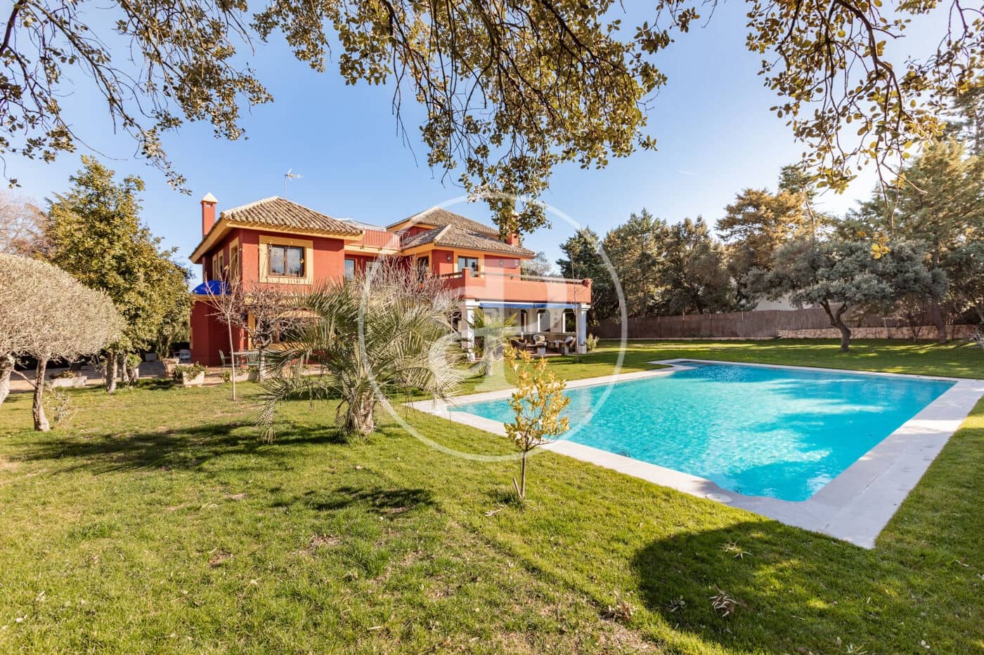 5 soveværelse Villa til salg i San Sebastian de los Reyes med swimmingpool - € 2.790.000 (Ref: 9502373)