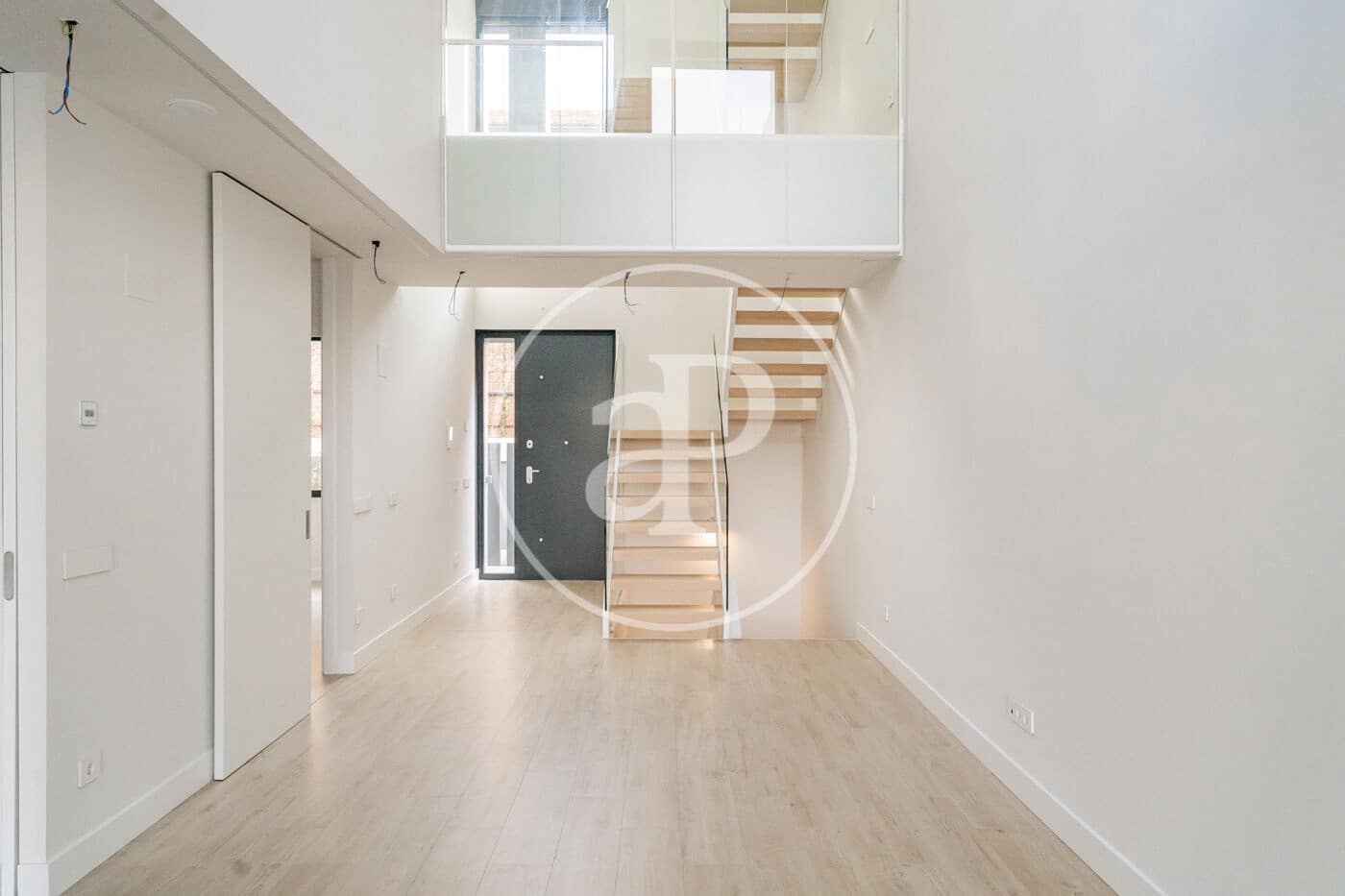 Chalet de 5 habitaciones en Madrid ciudad en alquiler con piscina - 5.500 € (Ref: 9502374)