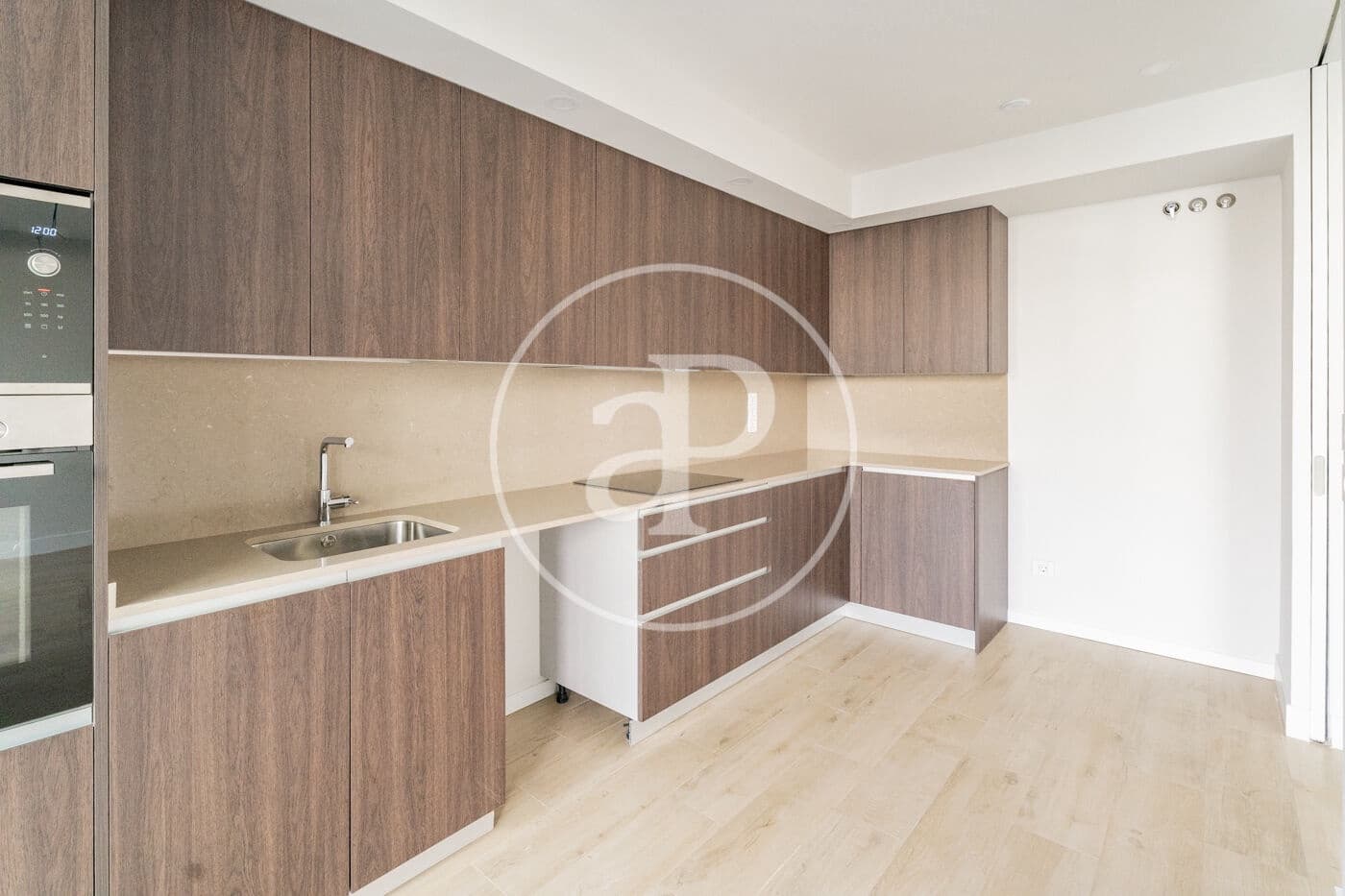 Chalet de 5 habitaciones en Madrid ciudad en alquiler con piscina - 5.500 € (Ref: 9502374)