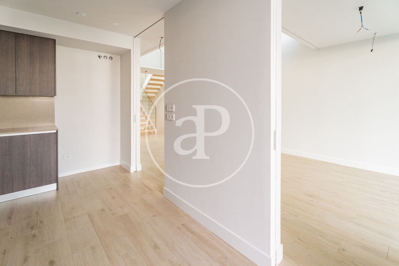 Chalet de 5 habitaciones en Madrid ciudad en alquiler con piscina - 5.500 € (Ref: 9502374)