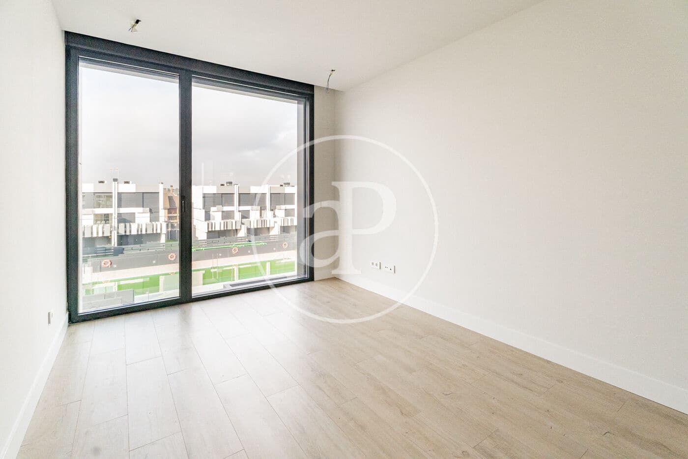 Chalet de 5 habitaciones en Madrid ciudad en alquiler con piscina - 5.500 € (Ref: 9502374)