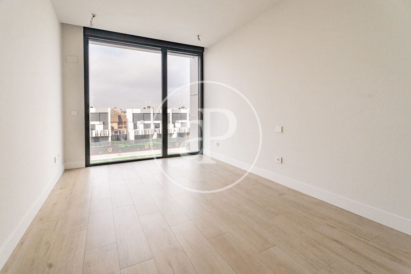 Chalet de 5 habitaciones en Madrid ciudad en alquiler con piscina - 5.500 € (Ref: 9502374)