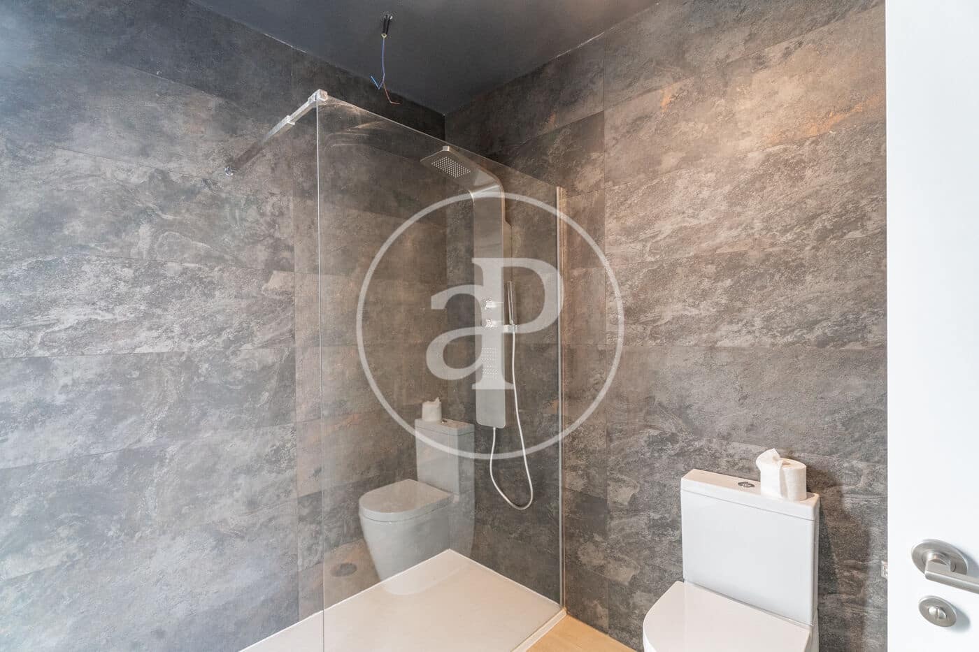 Chalet de 5 habitaciones en Madrid ciudad en alquiler con piscina - 5.500 € (Ref: 9502374)