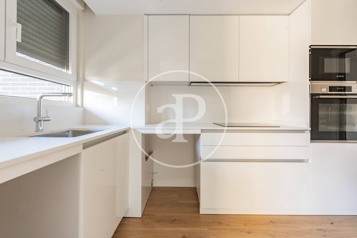 3 slaapkamer Appartement te koop in Madrid stad met zwembad - € 1.190.000 (Ref: 9502376)