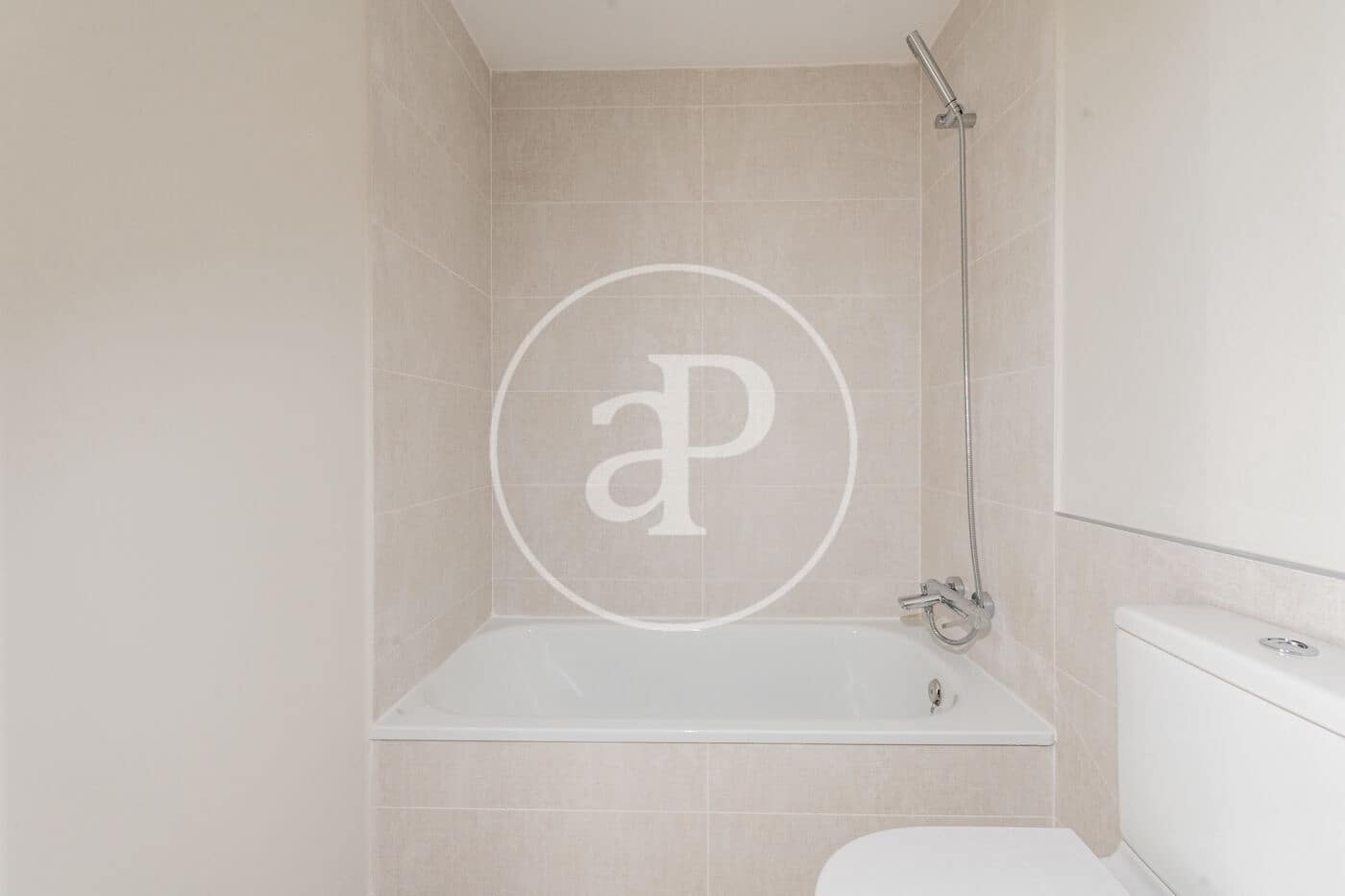 3 slaapkamer Appartement te koop in Madrid stad met zwembad - € 1.190.000 (Ref: 9502376)