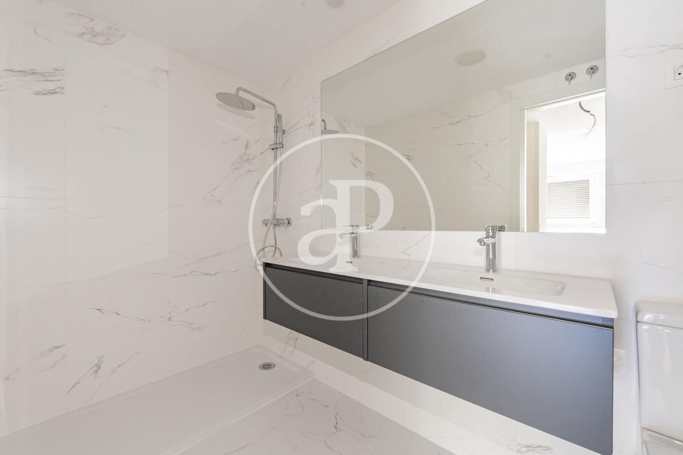 3 slaapkamer Appartement te koop in Madrid stad met zwembad - € 1.190.000 (Ref: 9502376)