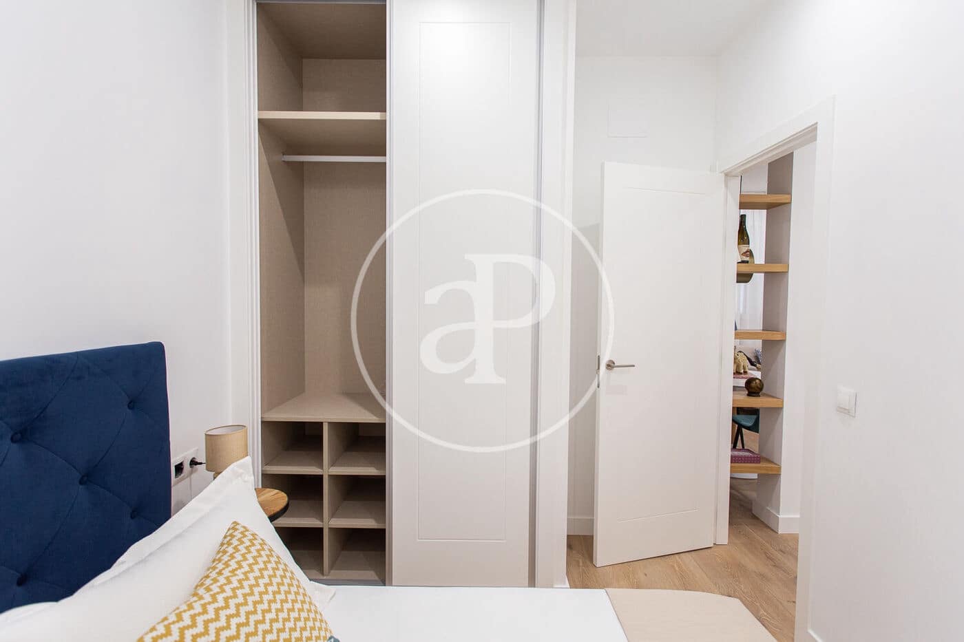 2 slaapkamer Appartement te huur in Madrid stad - € 1.990 (Ref: 9504301)