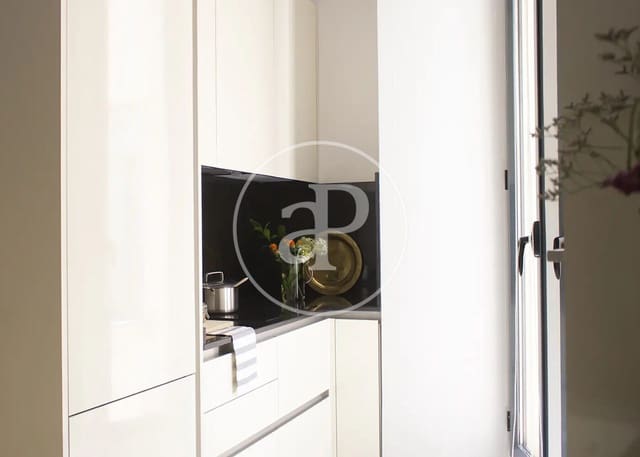 2 bedroom Apartment for rent in Justicia, Madrid city - € 4,565 (Ref: 9504303)