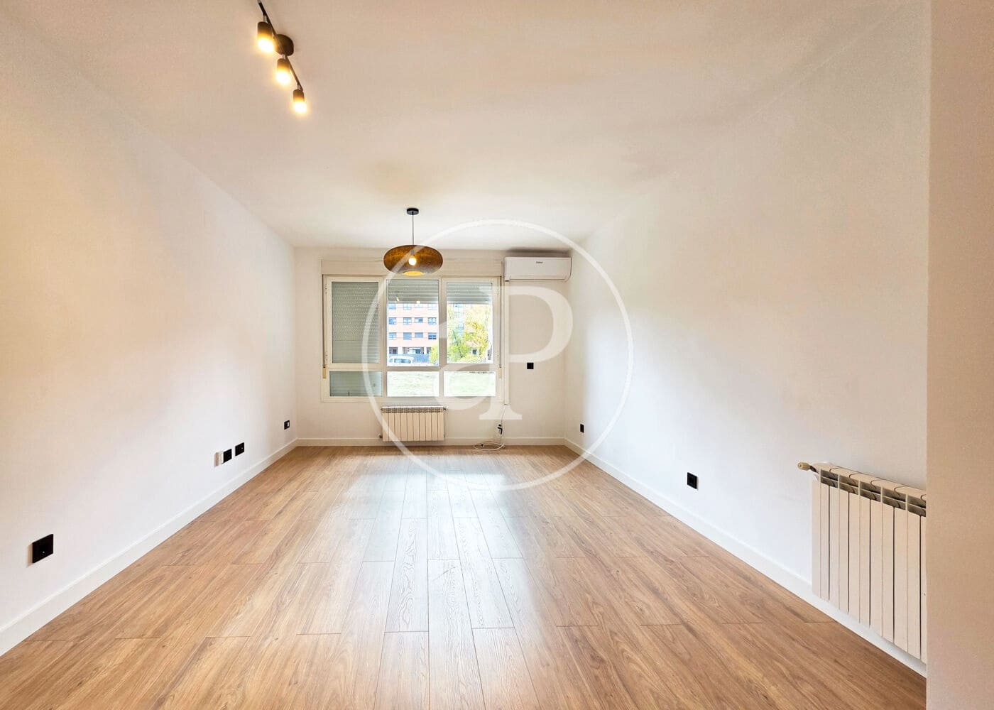 2 slaapkamer Appartement te koop in Madrid stad met zwembad - € 549.000 (Ref: 9504306)