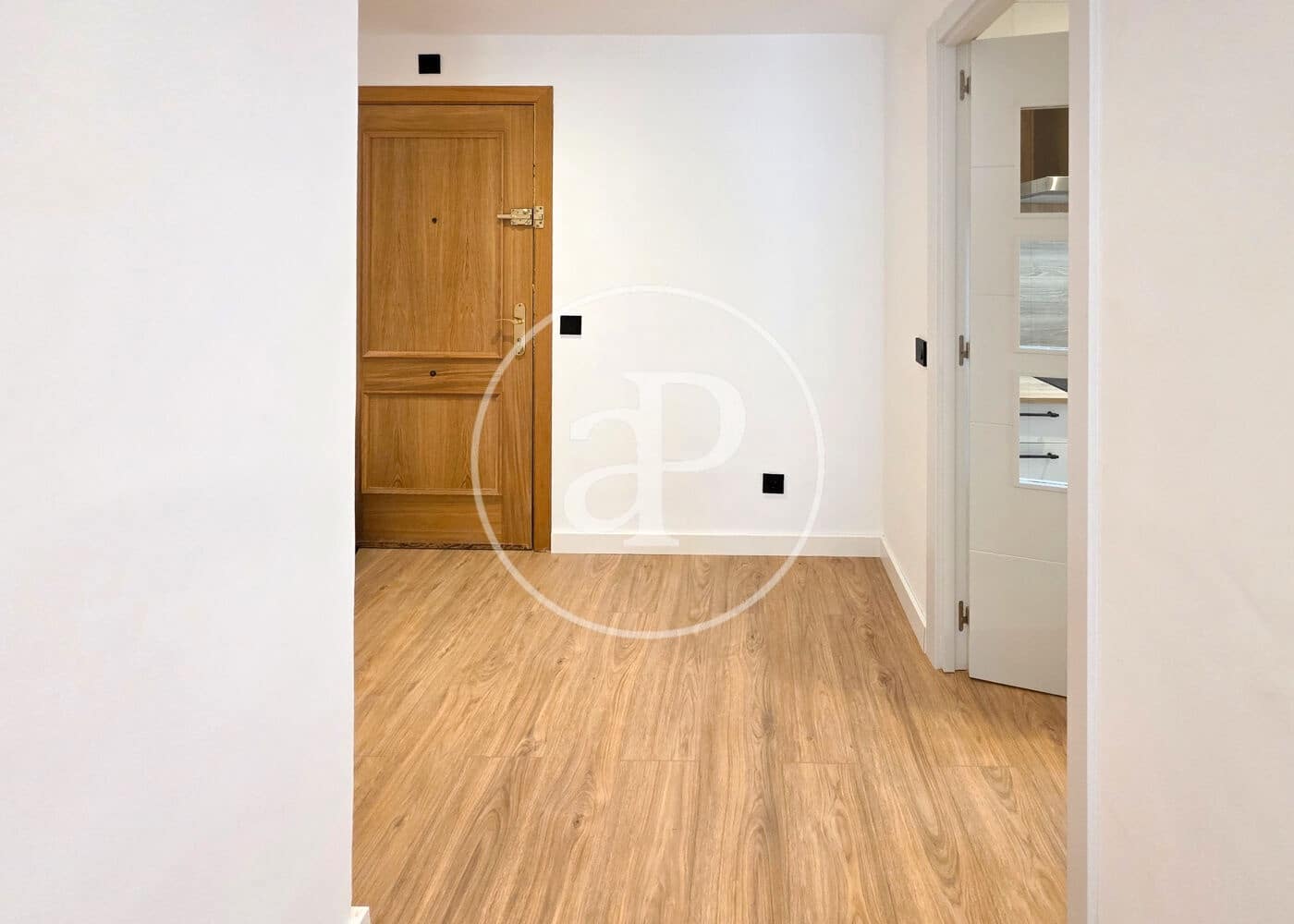 2 slaapkamer Appartement te koop in Madrid stad met zwembad - € 549.000 (Ref: 9504306)