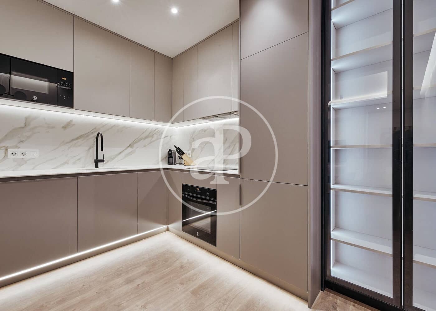 2 soverom Leilighet til salgs i Madrid by - € 1 199 000 (Ref: 9504307)
