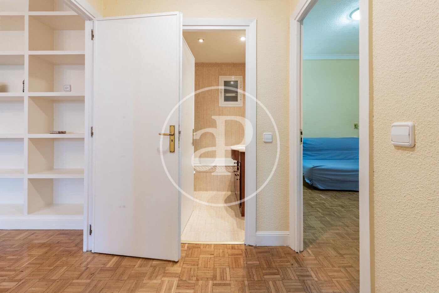 2 bedroom Apartment for sale in Madrid city with pool - € 1,200,000 (Ref: 9504308)