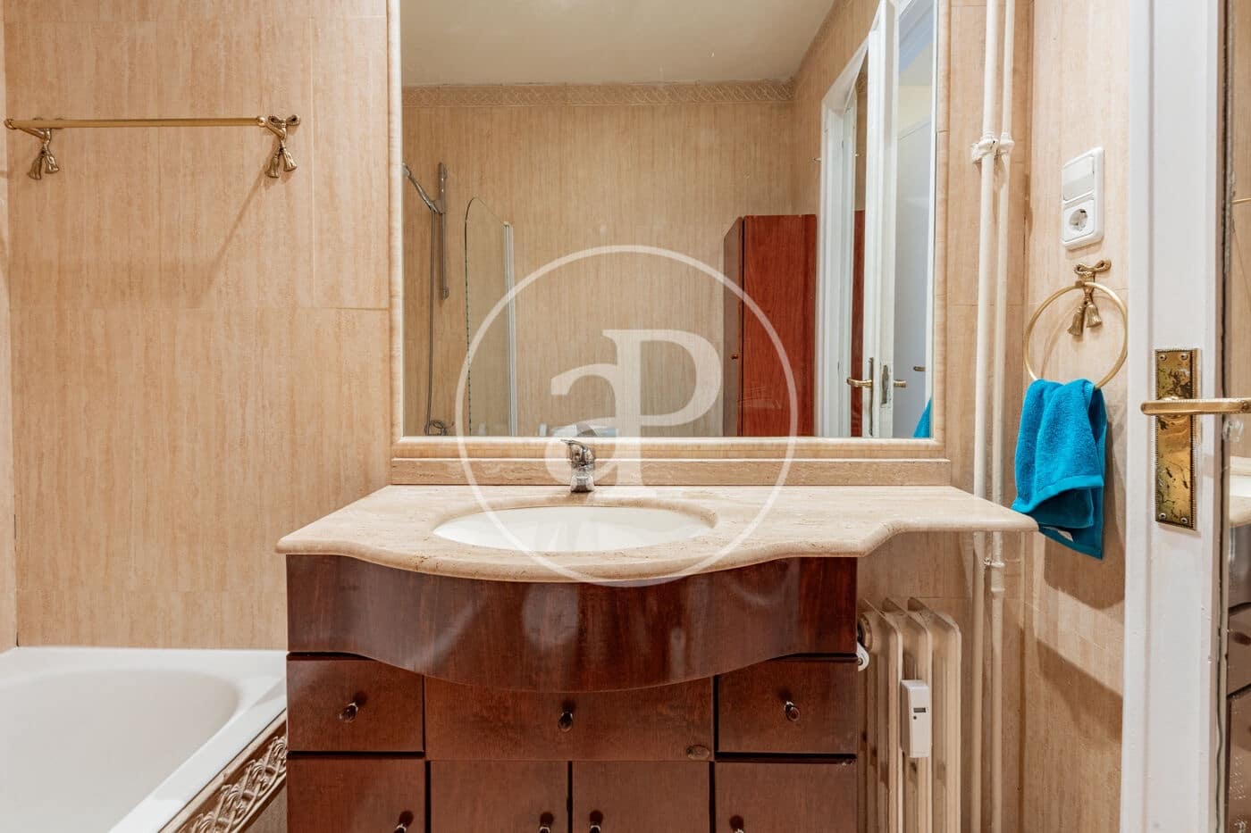 2 bedroom Apartment for sale in Madrid city with pool - € 1,200,000 (Ref: 9504308)