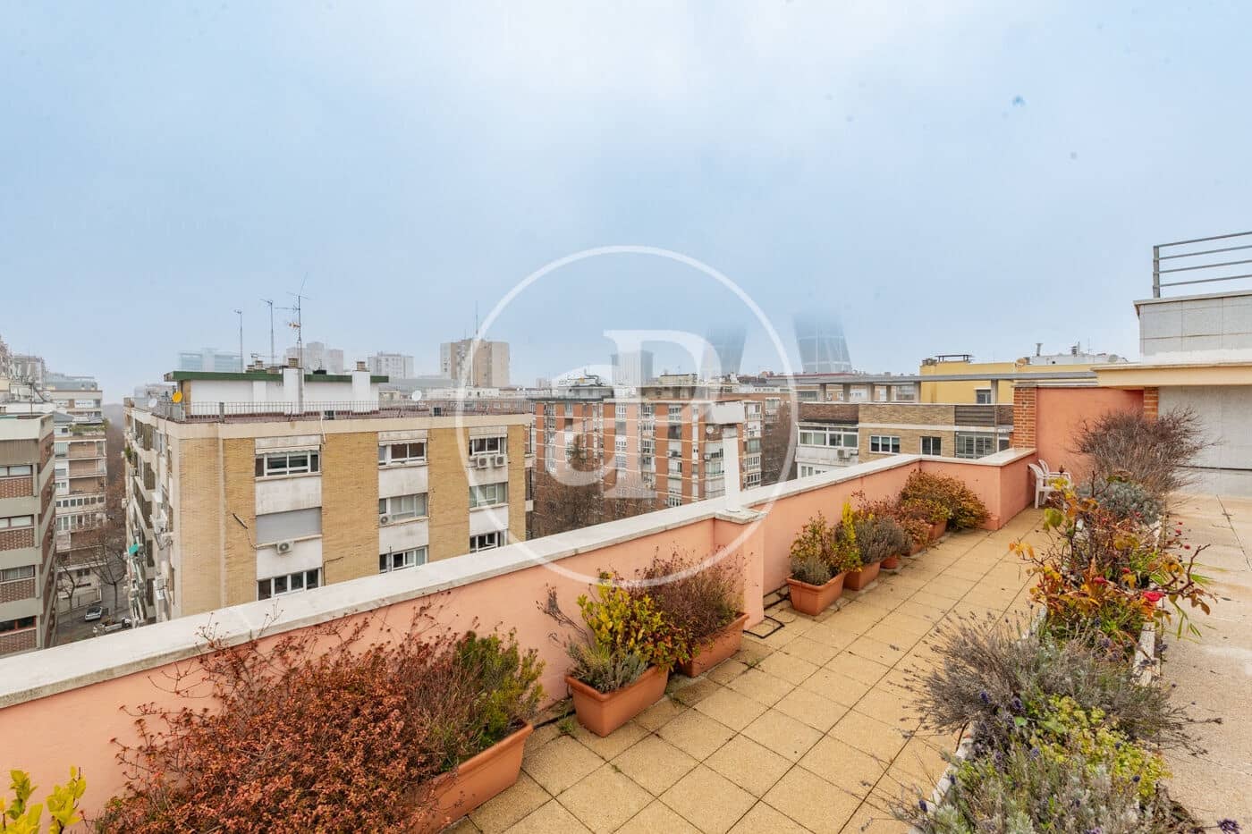 2 bedroom Apartment for sale in Madrid city with pool - € 1,200,000 (Ref: 9504308)