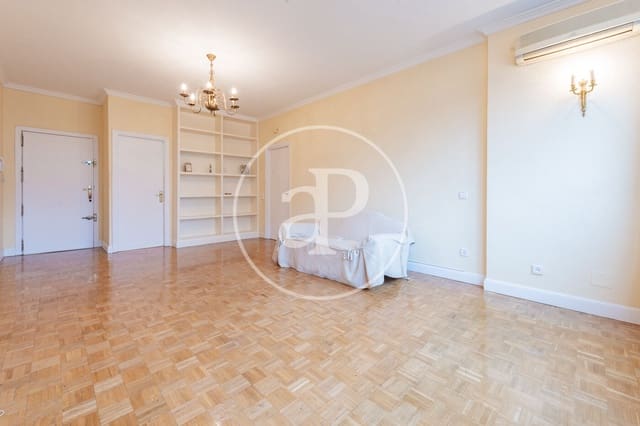 2 bedroom Apartment for sale in Nueva España, Madrid city with pool - € 1,200,000 (Ref: 9504308)