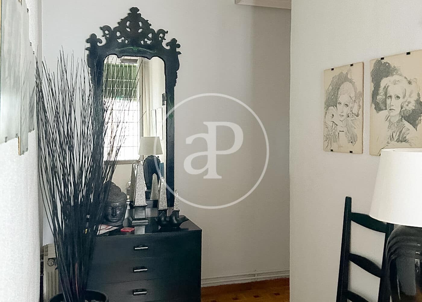 2 bedroom Apartment for sale in Madrid city - € 1,250,000 (Ref: 9508883)