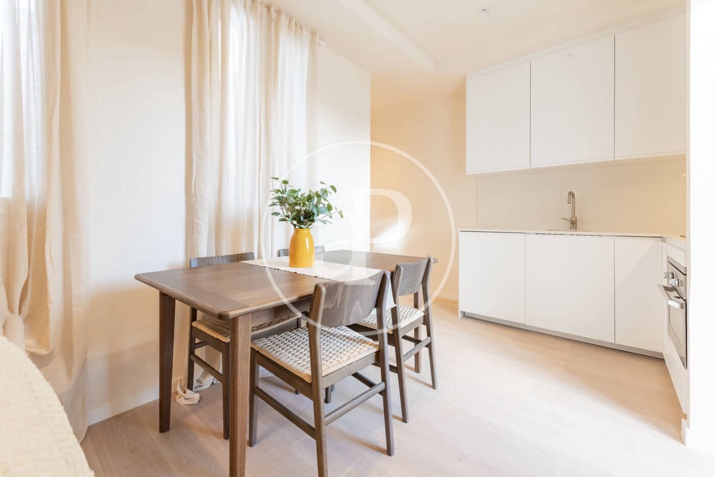 2 bedroom Apartment for rent in Madrid city - € 1,975 (Ref: 9508885)