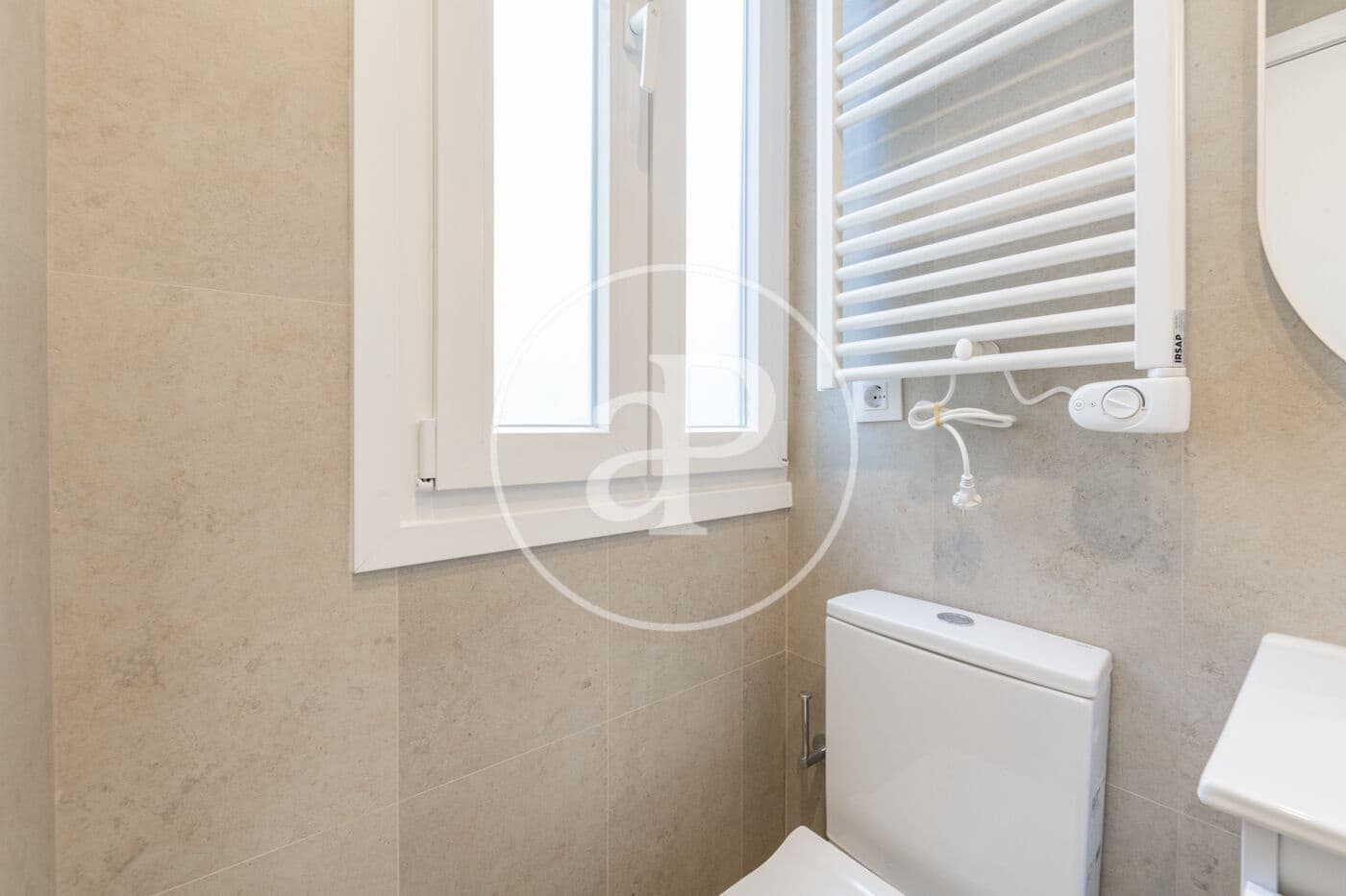 2 bedroom Apartment for rent in Madrid city - € 1,975 (Ref: 9508885)